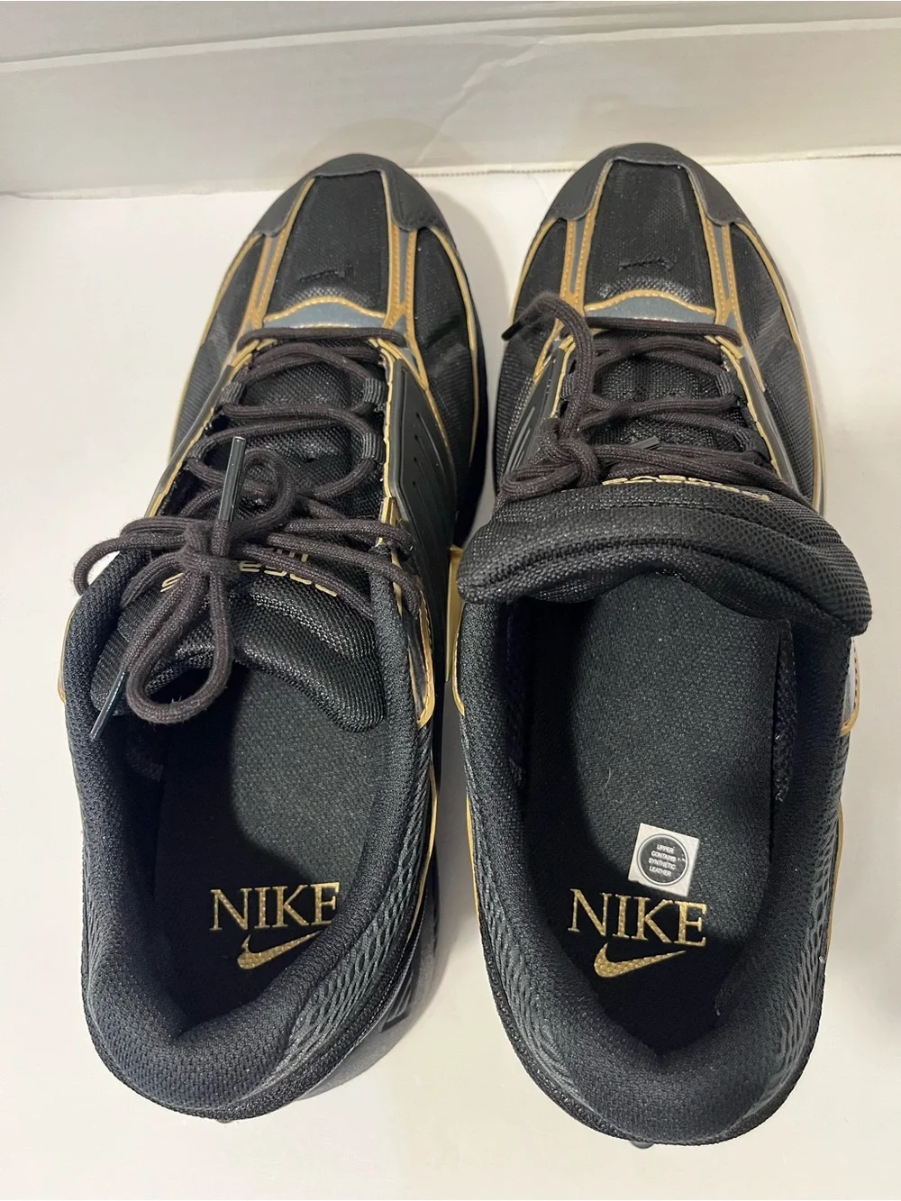 Nike Men’s Athletic Sneakers Black and Gold Size 13